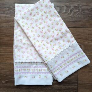 Vintage Fieldcrest Dainty Pink Floral‎ Standard Pillowcase Pair 2 - Scallop Edge